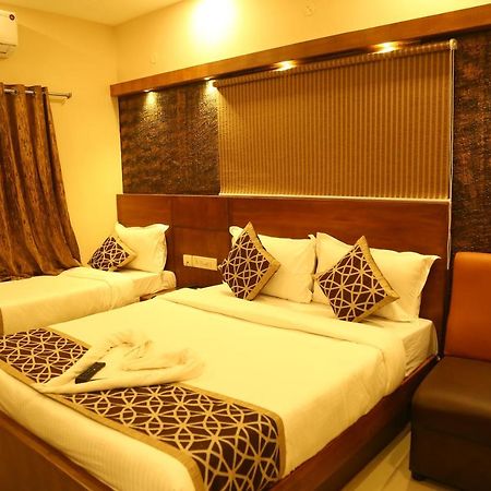 Horizon Inn Madras Buitenkant foto