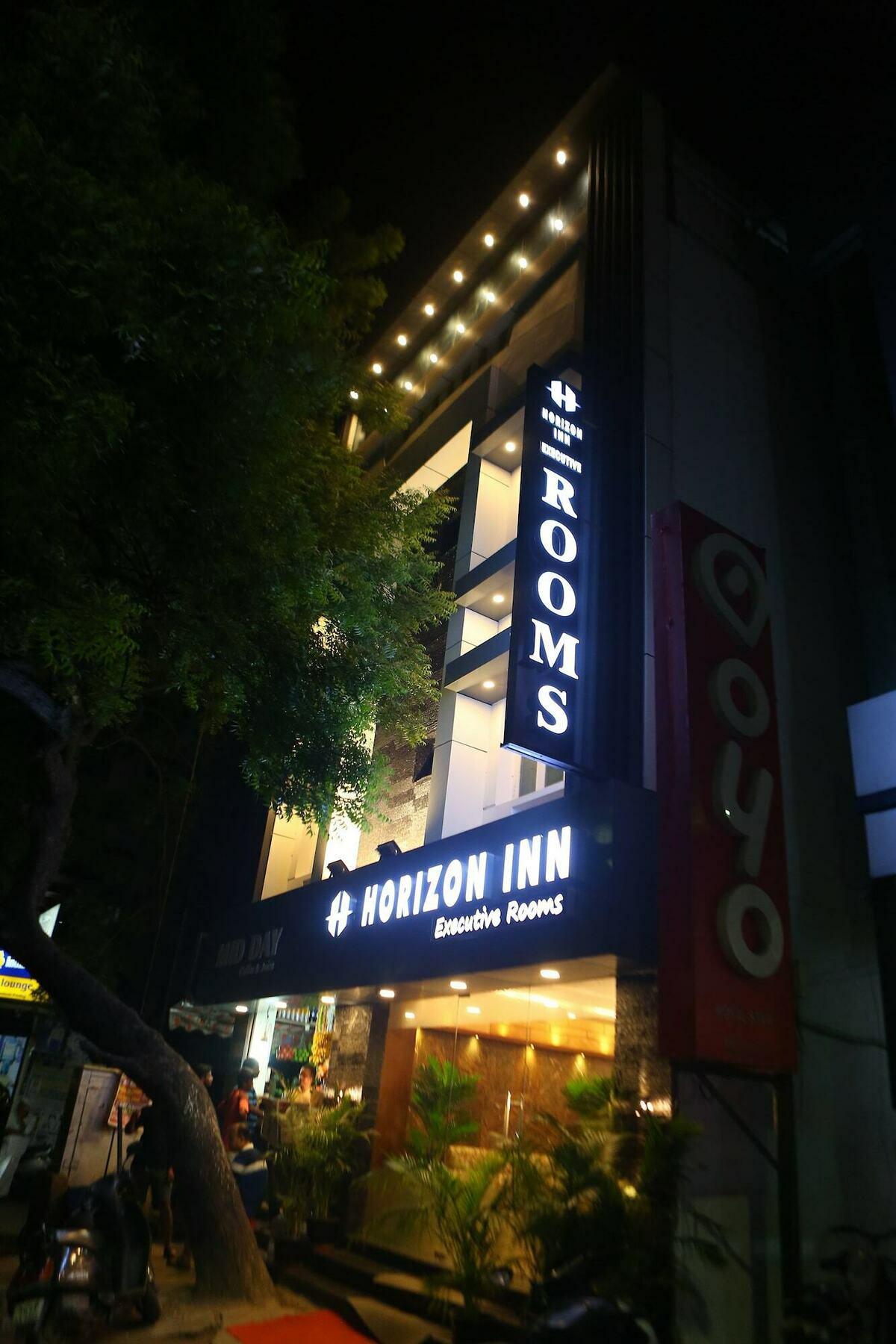 Horizon Inn Madras Buitenkant foto